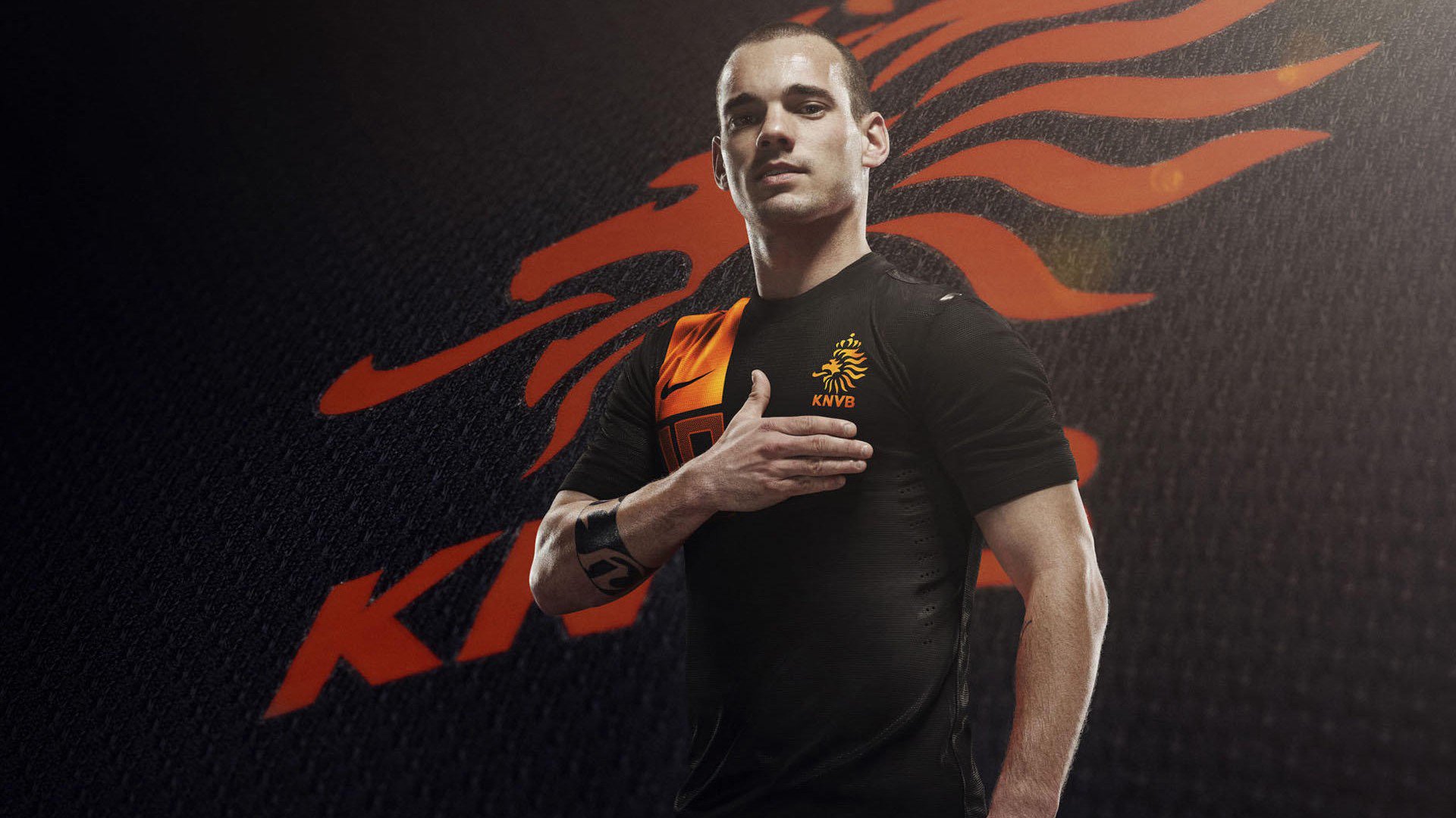 国足锋线球员射门选择倾向，足球锋线球员什么意思